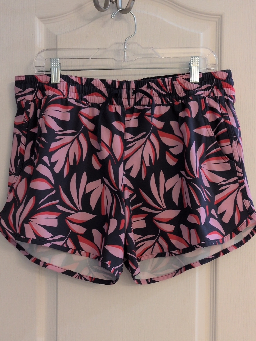 Columbia - Navy Athletic Shorts w/Pink Leaf Print (Size L)